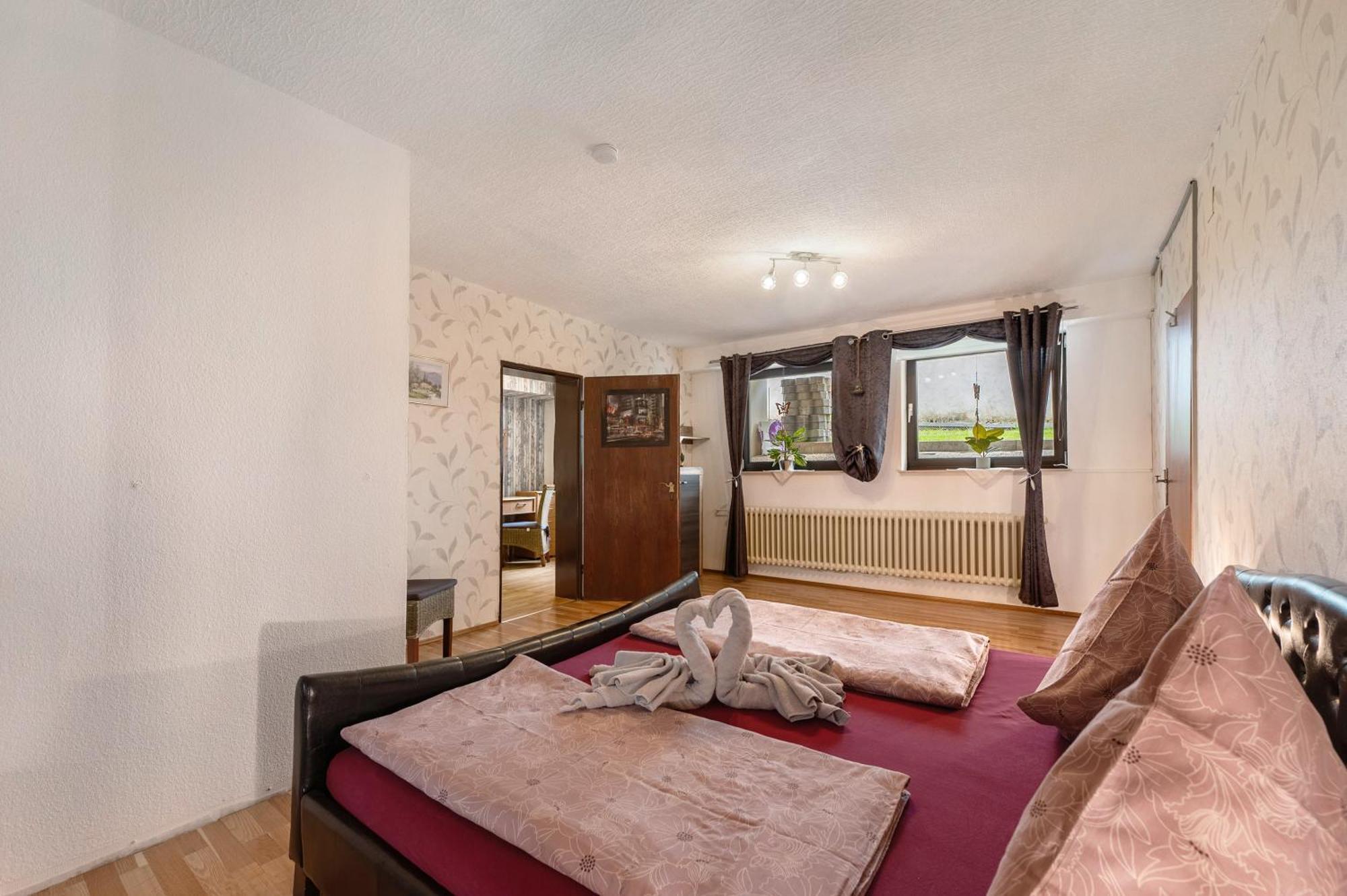 Ferienwohnung In Der Eifel Pesch Екстер'єр фото