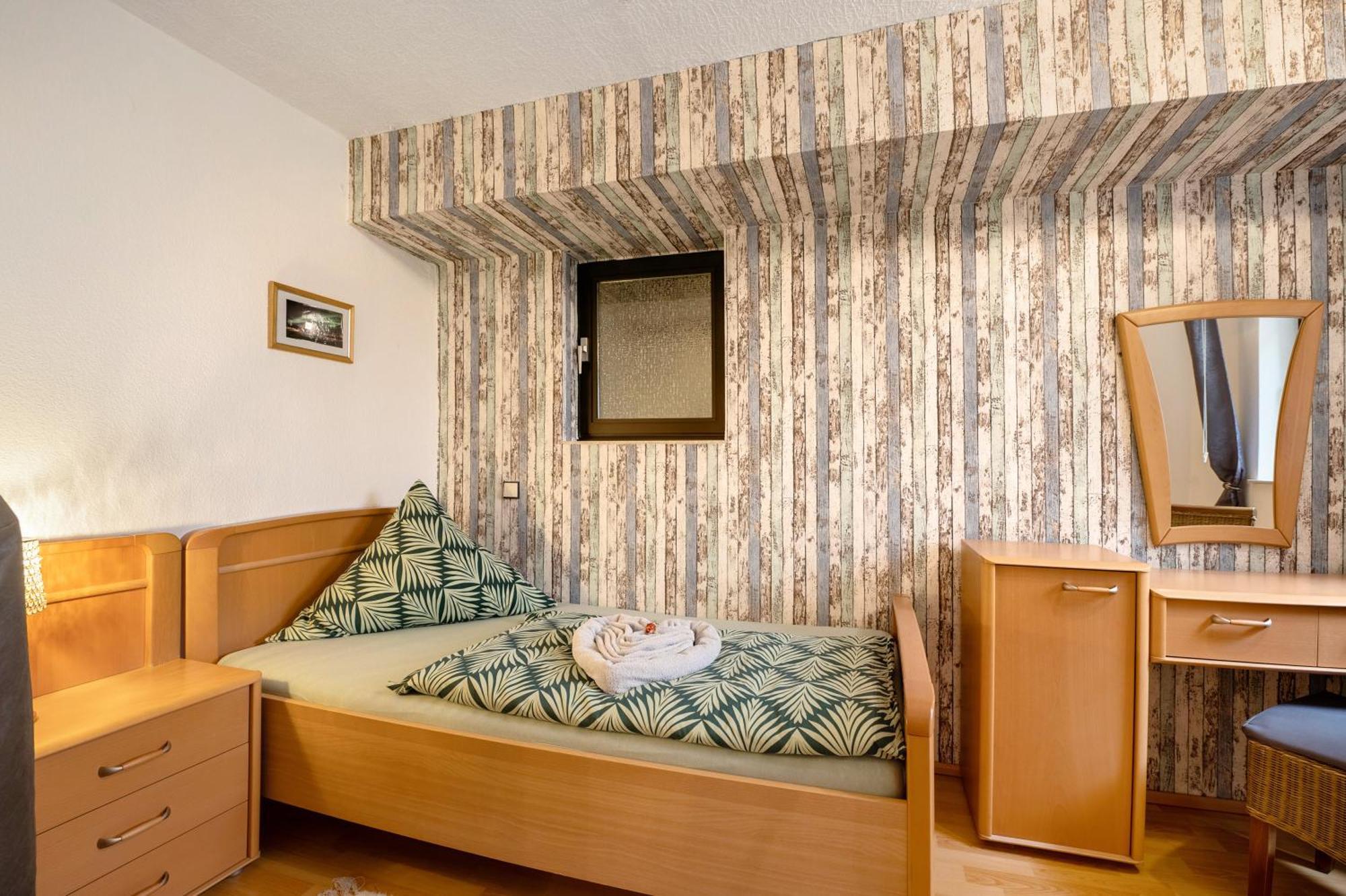 Ferienwohnung In Der Eifel Pesch Екстер'єр фото